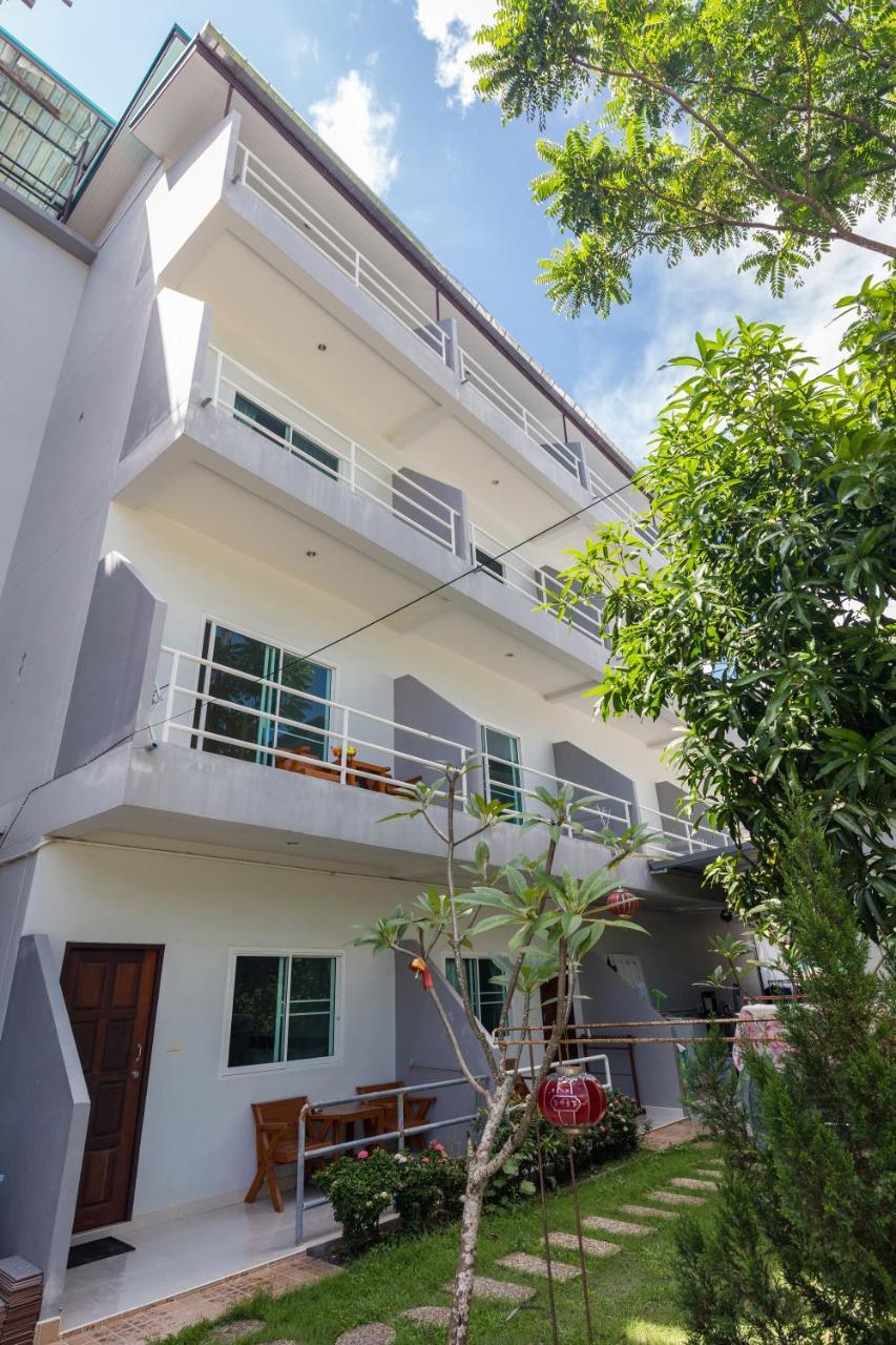 Kasemsuk Guesthouse Sha Extra Plus Karon Exterior photo